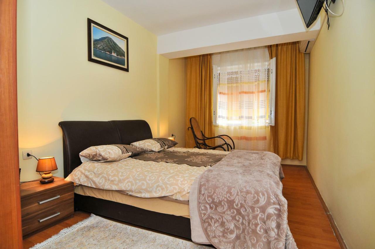 Apartment S&T Tivat Exterior foto